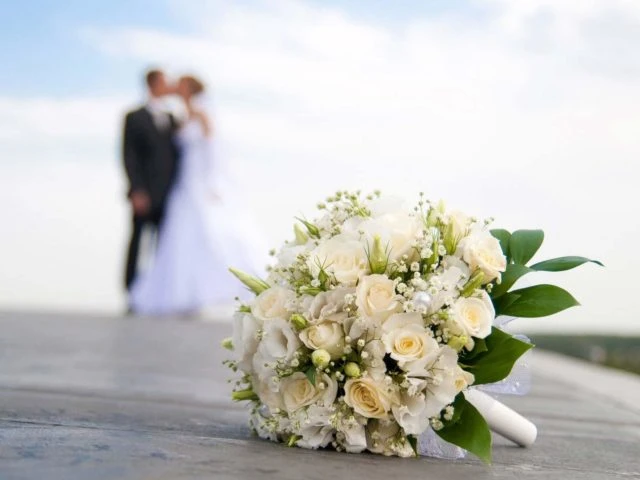 Coronavirus, focolaio di 7 positivi a Pavullo dopo una festa di matrimonio