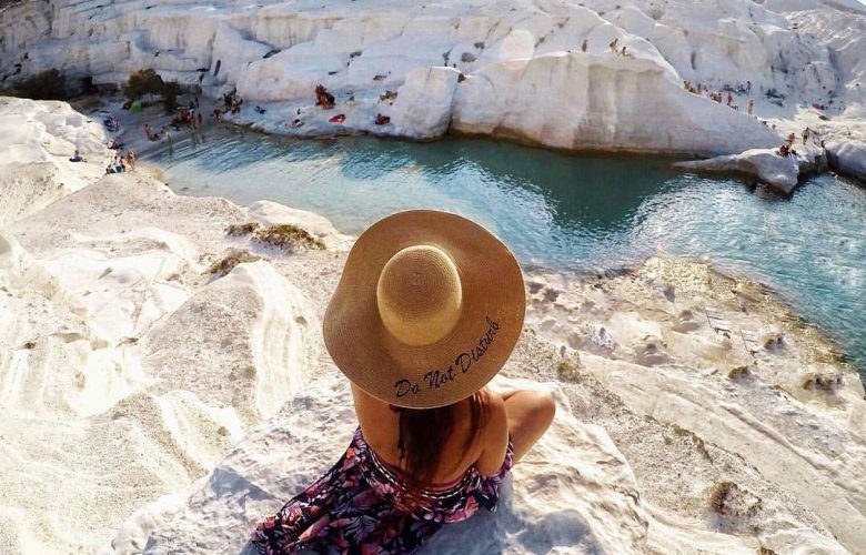 Vi spieghiamo come si diventa travel blogger: ma attenzione, non fa per tutti. Intervista a Manuela Vitulli