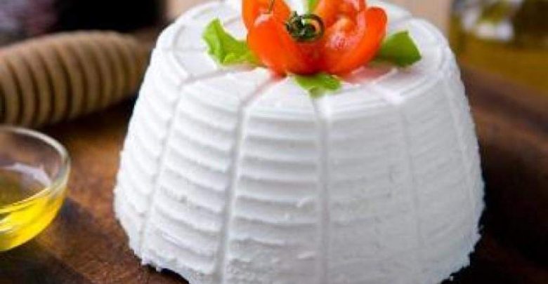 La ricotta di bufala campana è un alimento anti-caldo, calorie e ricette