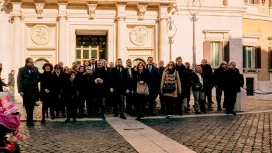 Il PD su Renzi: “con lui pochi dirigenti”. Gli addii di Alfano e Fini costati la carriera politica
