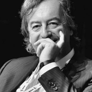 Burioni: no al voto nelle scuole