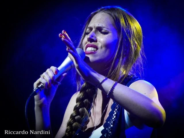 A Goodnight Italy di Gianfranco Valenti la cantante Silvia Aprile