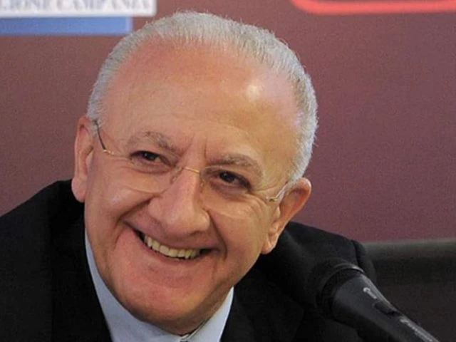 De Luca, nuova ordinanza n. 63: quando il negozio rischia la chiusura
