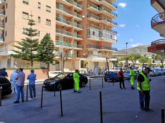 Coronavirus Mondragone, la storia e il reportage esclusivo ai Palazzi Cirio - video