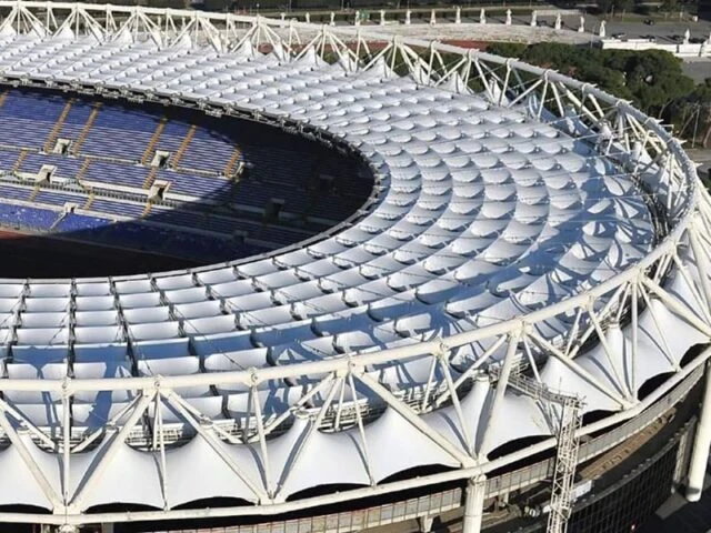 Serie A, l'ipotesi di riaprire gli stadi del Sud: parla Ricciardi (Oms)