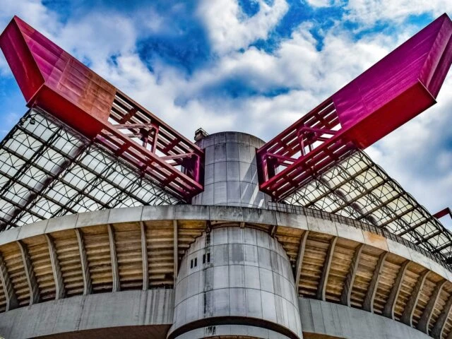 Stadio San Siro, parte il ricorso contro la sua demolizione