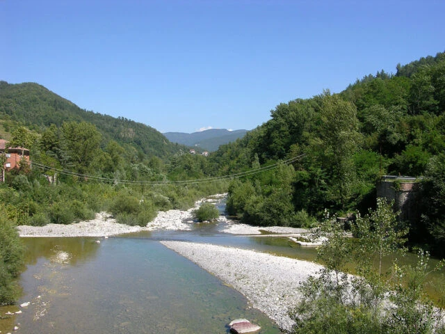 tuffo nel fiume Trebbia