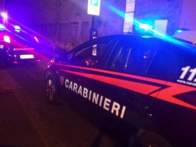 Fuorigrotta 17enne accoltellato