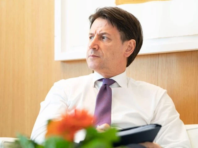 Avviso di garanzia per Conte